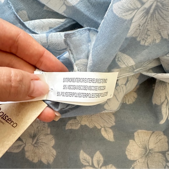 NWT lightweight scarf - Picture 4 of 4